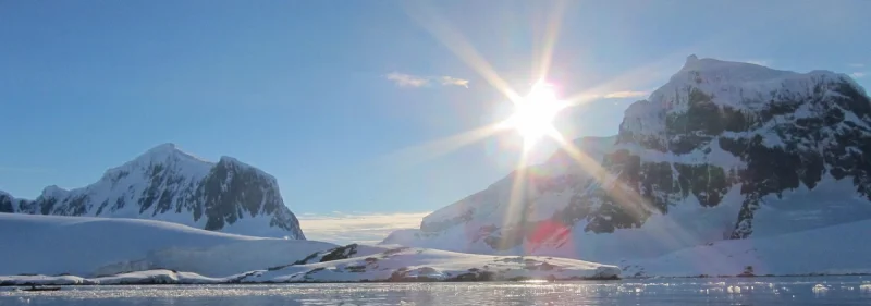 Sole di Mezzanotte, esperienza unica tra i cieli del Nord Europa