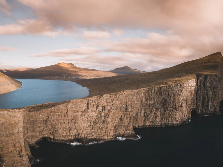 Isole Faroe on the road