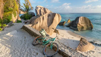 Seychelles: dalla foresta alle spiagge